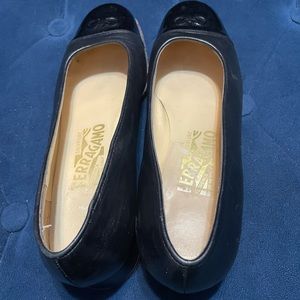 Salvatore Ferragamo Black Patent Women's shoes, very good condition, size 8